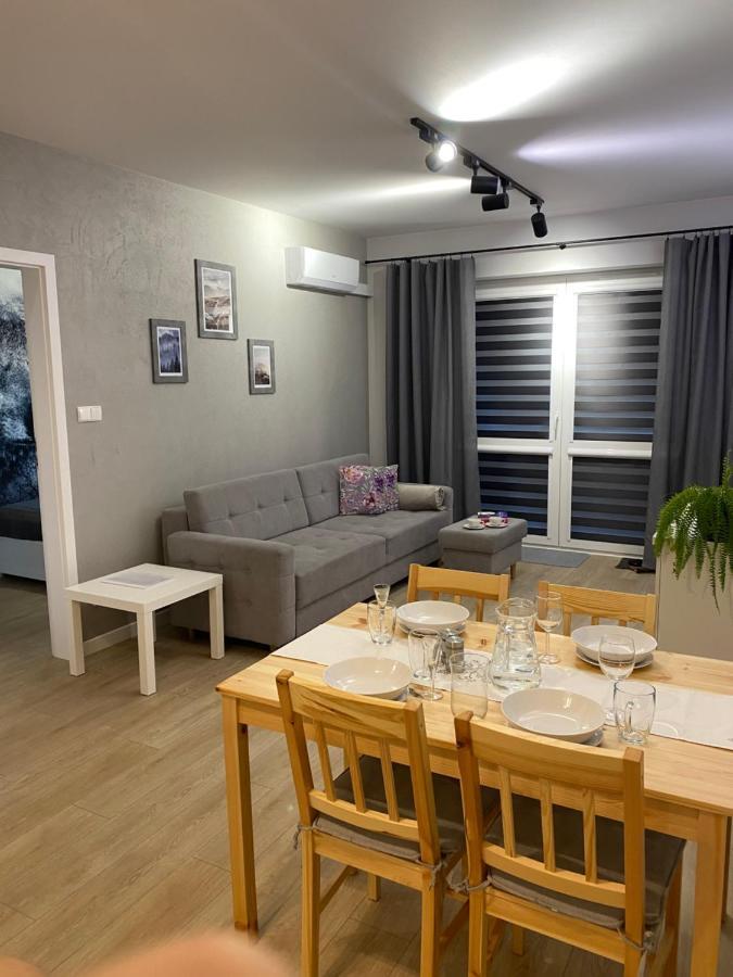 Apartament Bieszczadzkie Widoki Ustrzyki Dolne Luaran gambar